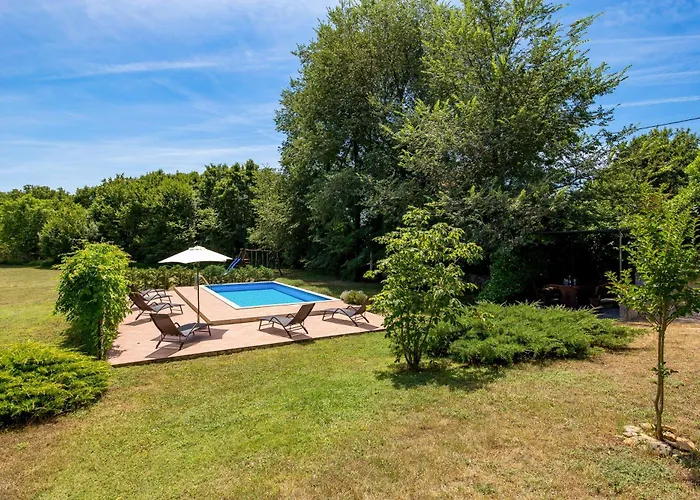Pool Glavotok At Krk Island - Happy Apartmán Milohnici