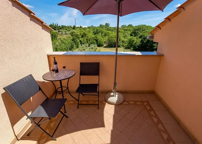 Apartmán Pool Glavotok At Krk Island - Happy *
