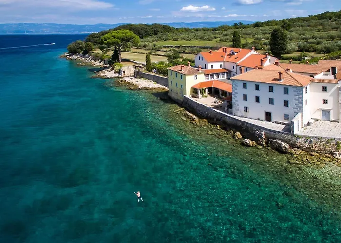Apartmán Pool Glavotok At Krk Island - Happy