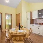 Pool Glavotok At Krk Island - Happy Appartement Milohnici