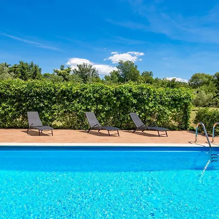 Apartment Pool Glavotok At Krk Island - Happy Milohnici