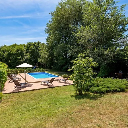 Pool Glavotok At Krk Island - Happy Apartment Milohnici
